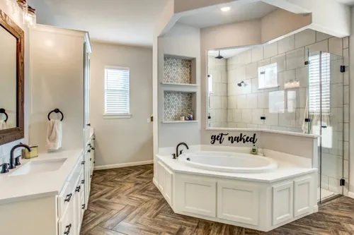 Master Bath Soaking Tub Shower — custom home by Open Prairie (The Retreat · Aledo)